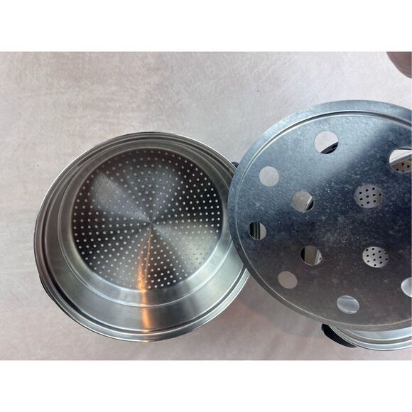 Vintage Townecraft Chef Ware 4 PC Dome Lid, 3 Qt Bottom Pan, Trivet & Stainer - Picture 6 of 7